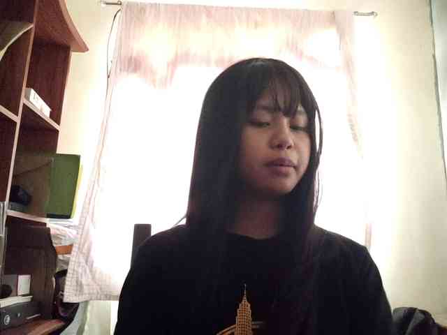 KacyLurye webcam