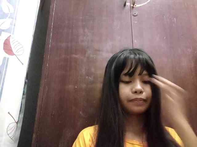 KacyLurye webcam
