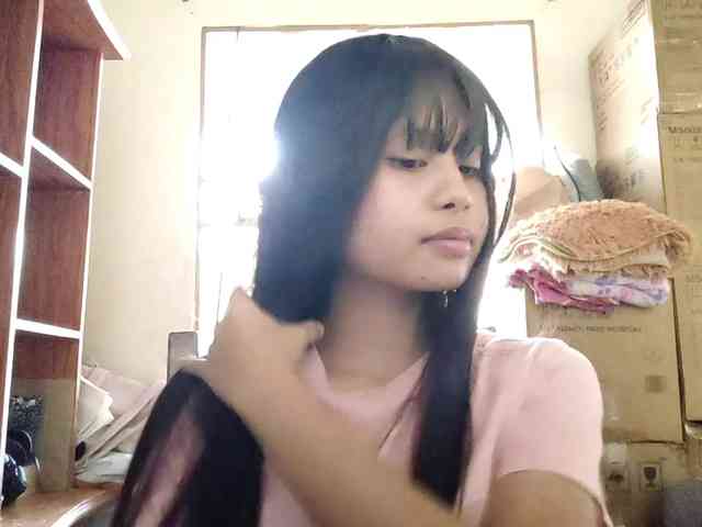 KacyLurye webcam