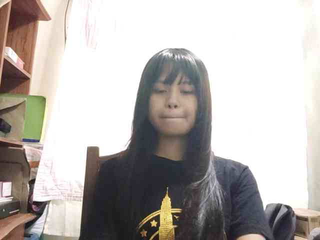 KacyLurye webcam