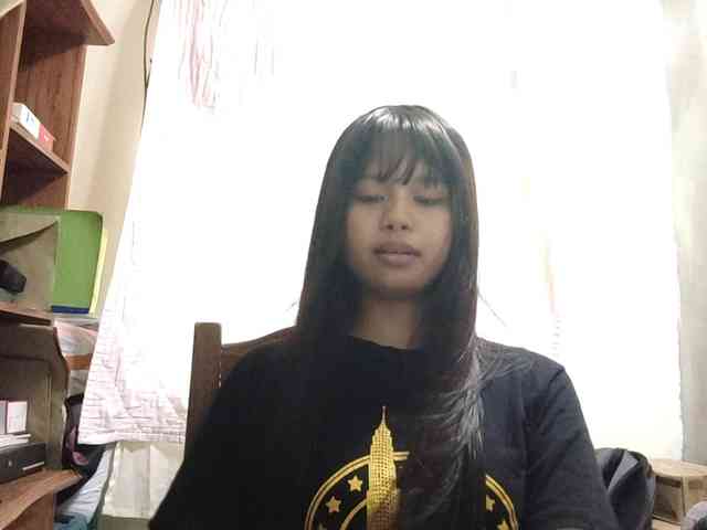 KacyLurye webcam