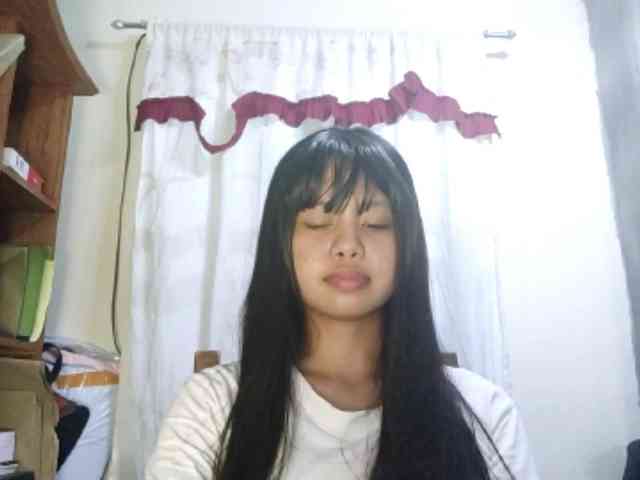 KacyLurye webcam
