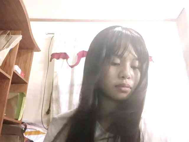 KacyLurye webcam