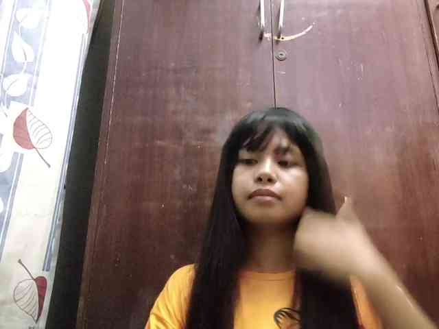 KacyLurye webcam