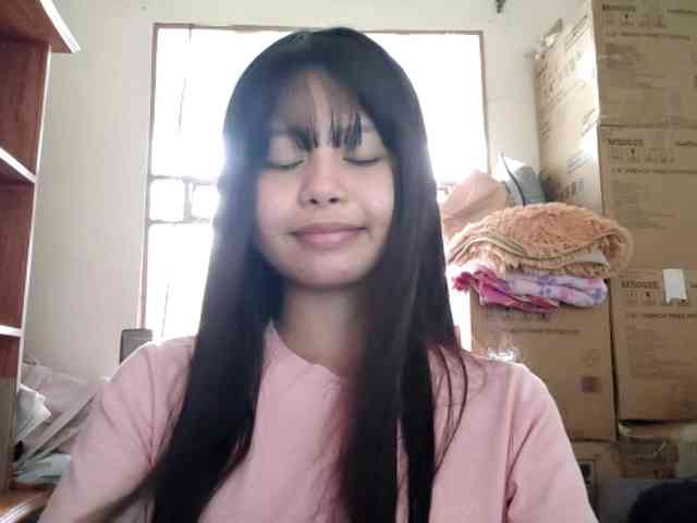 KacyLurye webcam