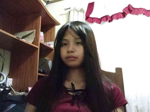 KacyLurye webcam