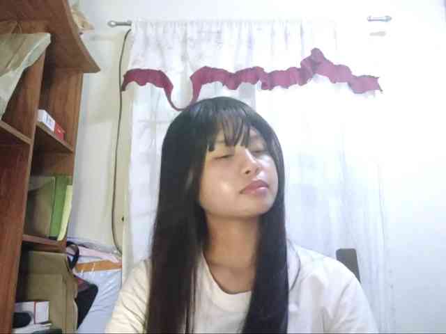 KacyLurye webcam
