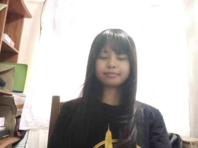 KacyLurye webcam