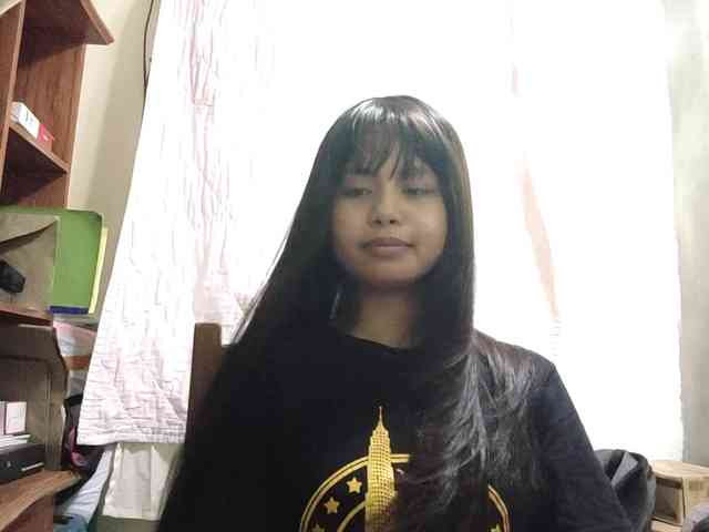 KacyLurye webcam