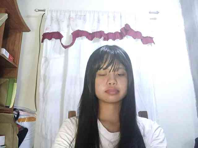 KacyLurye webcam
