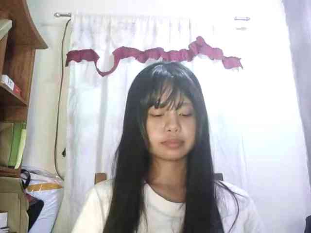 KacyLurye webcam