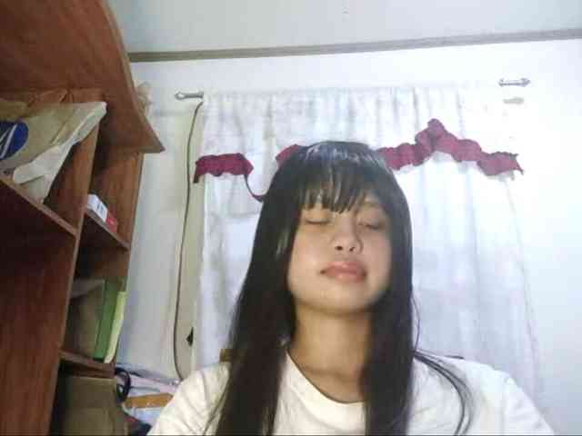 KacyLurye webcam