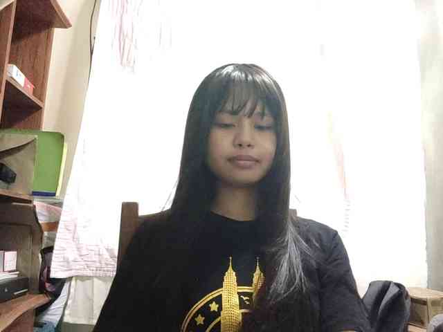 KacyLurye webcam