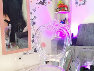 Zully-Green Porn Show