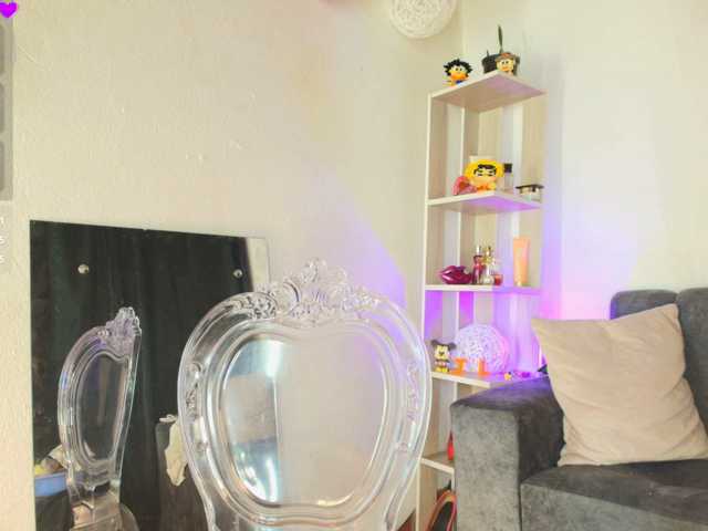 Zully-Green, en vivo ahora en BongaCams