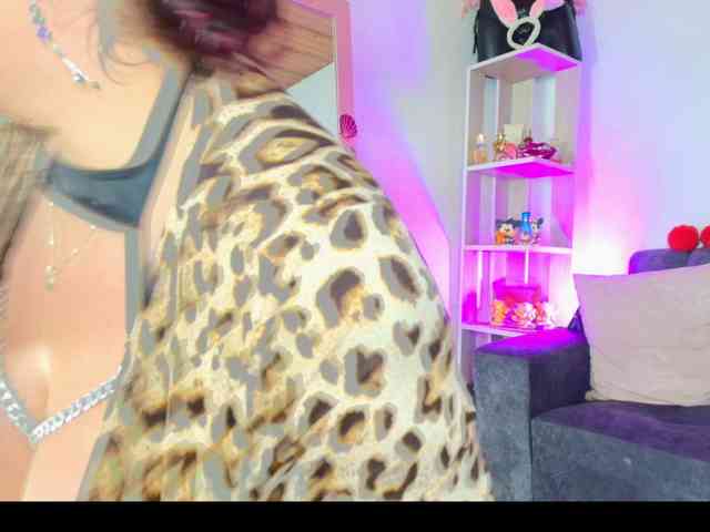 Zully-Green webcam