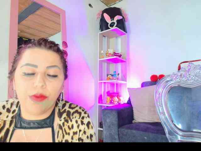 Zully-Green webcam