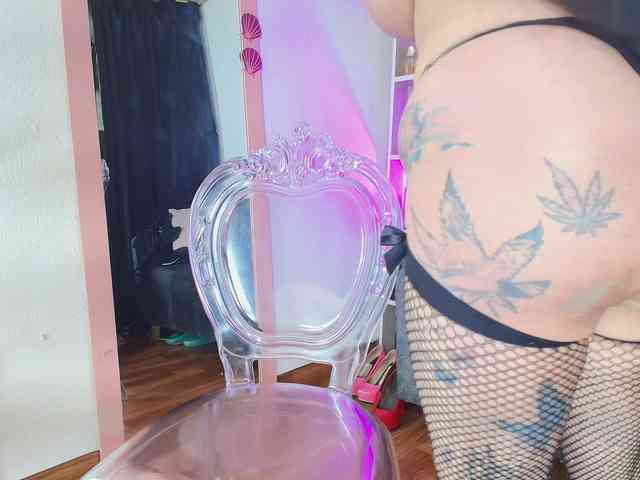 Zully-Green webcam