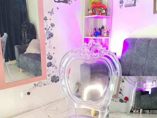 Zully-Green webcam