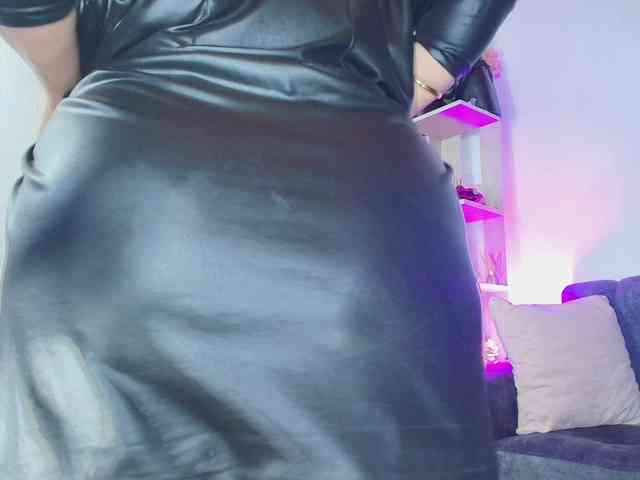 Zully-Green webcam