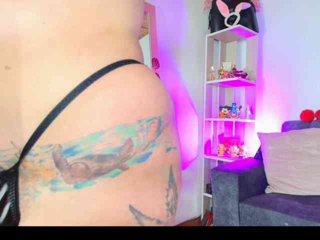 Zully-Green webcam