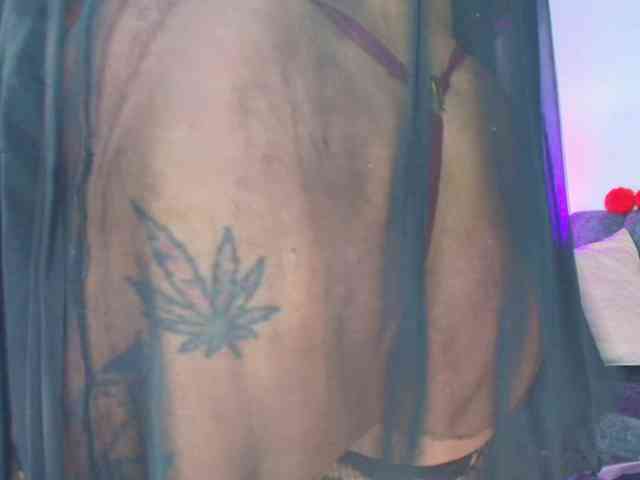 Zully-Green webcam