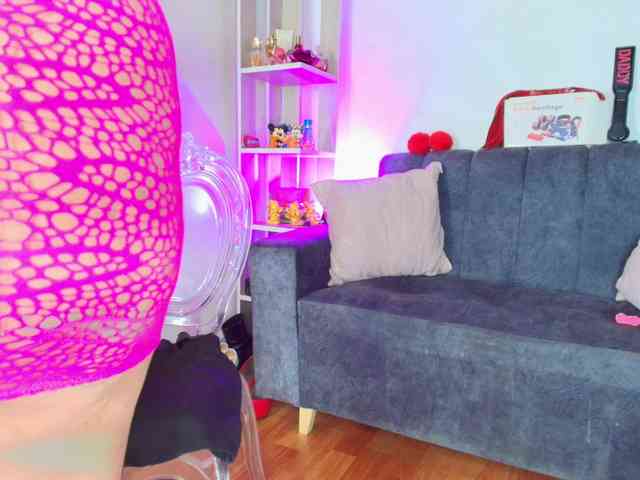 Zully-Green webcam
