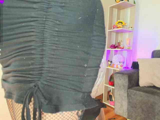 Zully-Green webcam