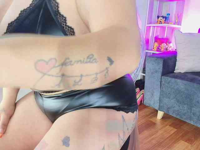Zully-Green webcam