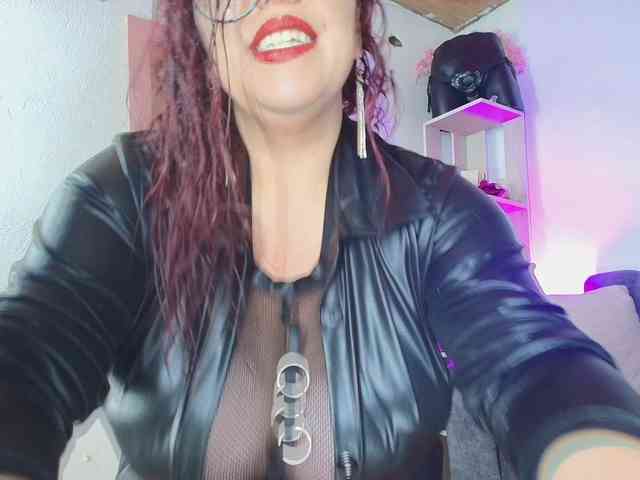 Zully-Green webcam