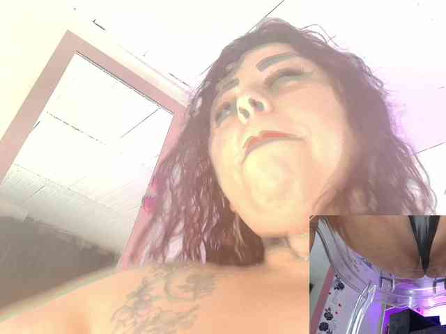 Zully-Green webcam