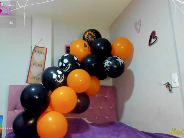 Sharonbar live cam on BongaCams