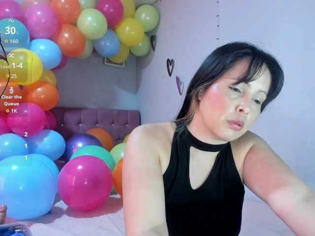Sharonbar live cam on BongaCams