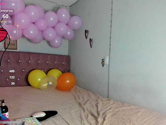 Sharonbar live cam on BongaCams