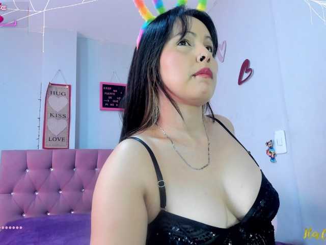 Sharonbar live cam on BongaCams