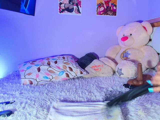 Julieth-Rossii live cam on BongaCams
