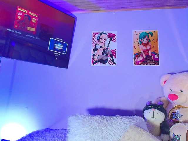 Julieth-Rossii live cam on BongaCams