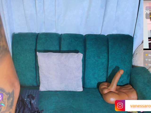 Julieth-Rossii live cam on BongaCams