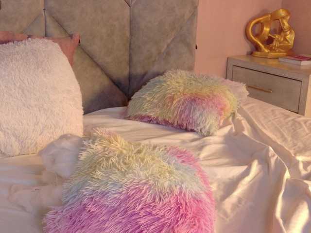 ManuelaRousse live cam on BongaCams