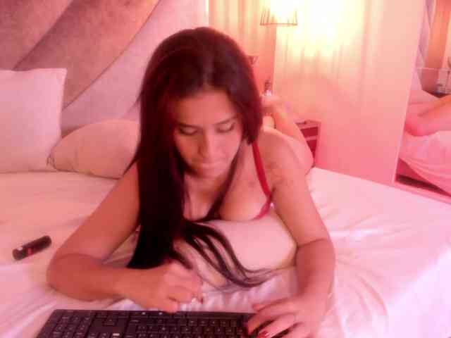ManuelaRousse webcam
