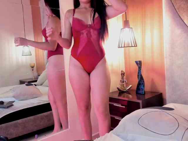 ManuelaRousse webcam