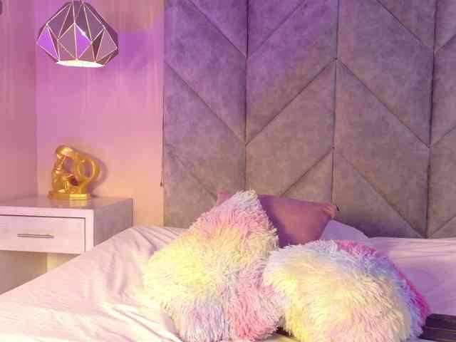 ManuelaRousse webcam