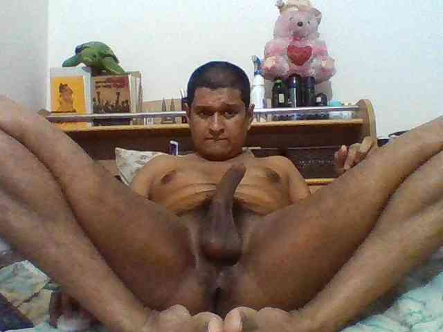 bdprecum4u Live Webcam on BongaCams
