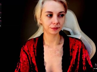 BlondeIce