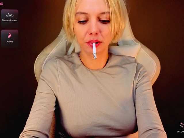 BlondeIce