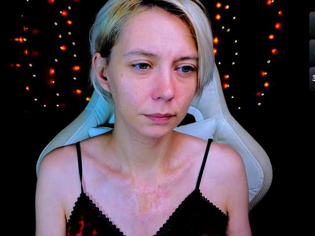 DarkSmokee live cam preview