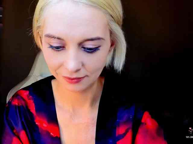 BlondeIce