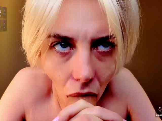 BlondeIce