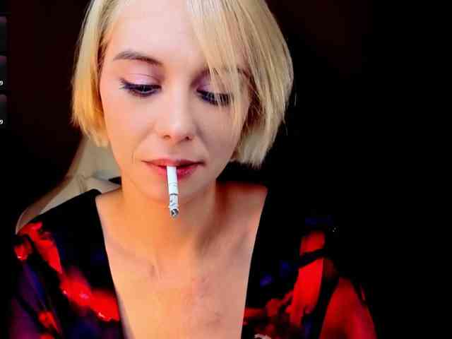 BlondeIce