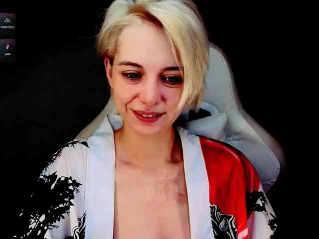 BlondeIce